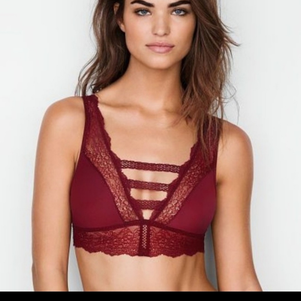 BUY 1 GET 1 FREE VICTORIA SECRET BRALETTE